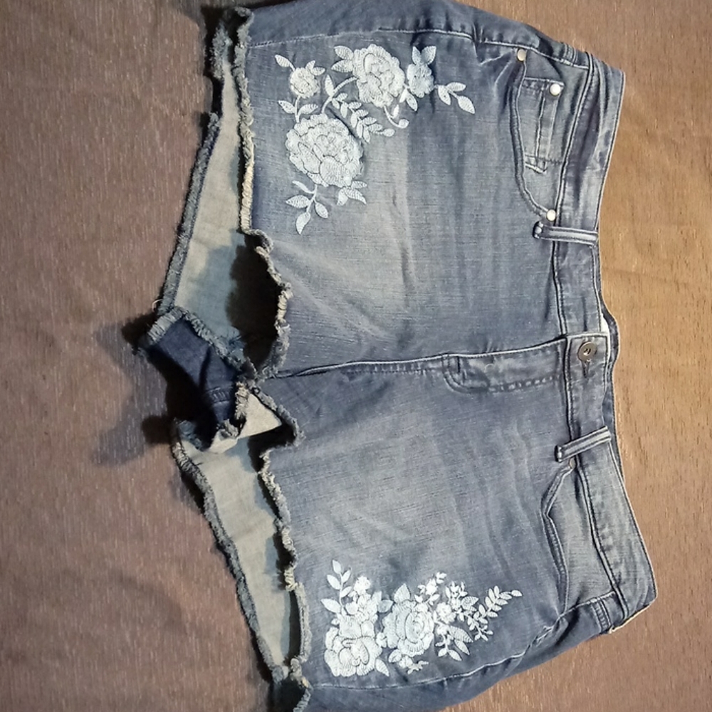 Torrid denim shorts